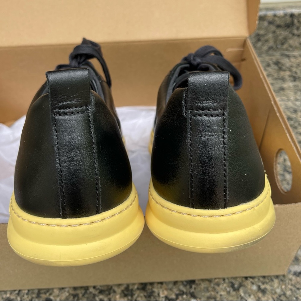 Like new CAMPER RUNNER 4 shoes size 11 US.